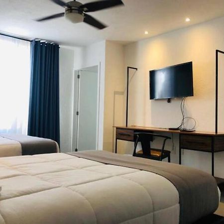 Urban Gran Plaza Aparthotel Zapopan Luaran gambar