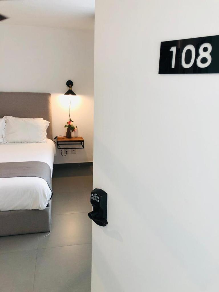 Urban Gran Plaza Aparthotel Zapopan Luaran gambar